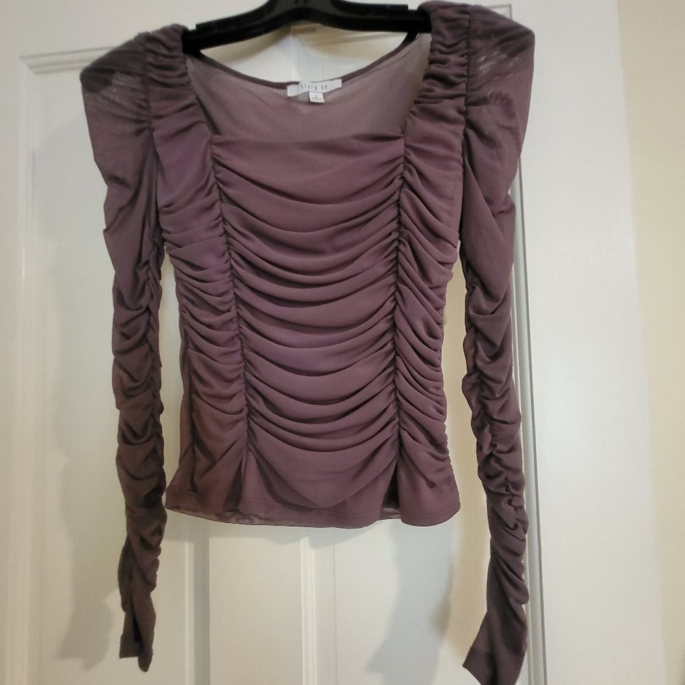 Long Sleeve Mesh Rushed Top size Small
